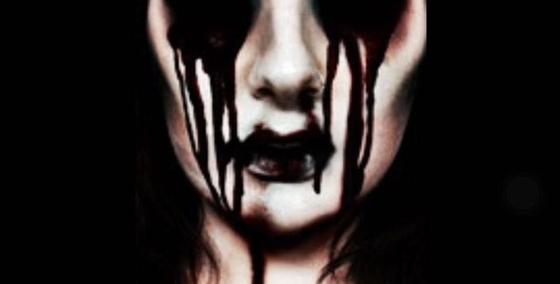 The Woman Of The Mirror